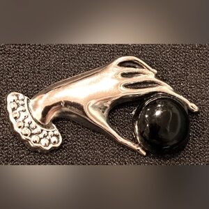 Vintage Style Brooch